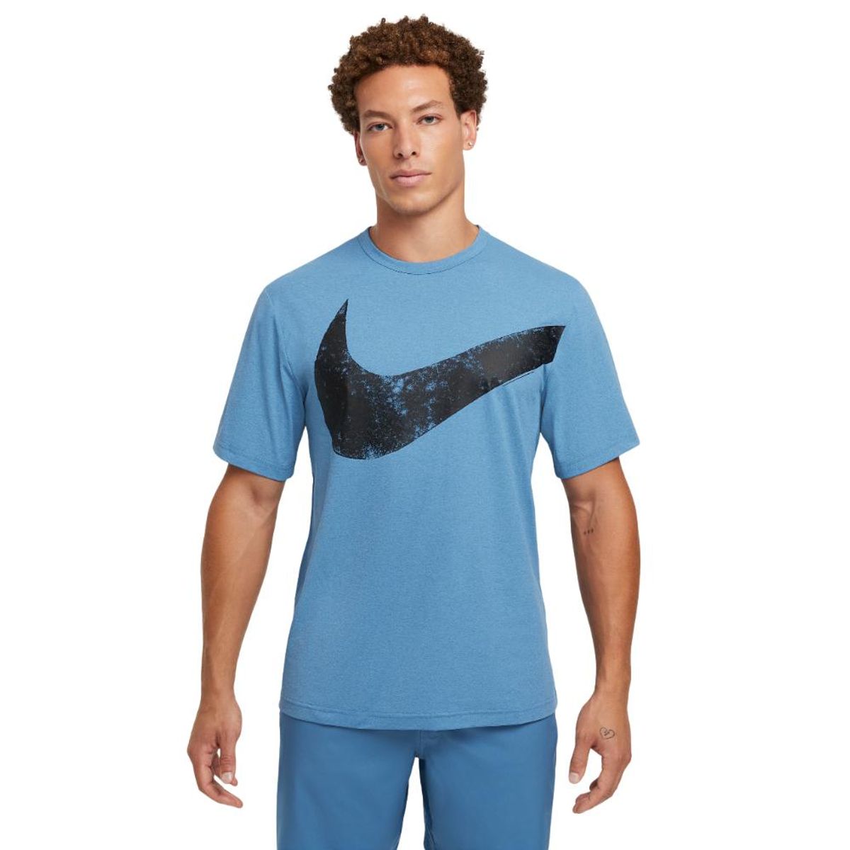 NIKE - Camiseta Nike Hyverse Swoosh-Azul