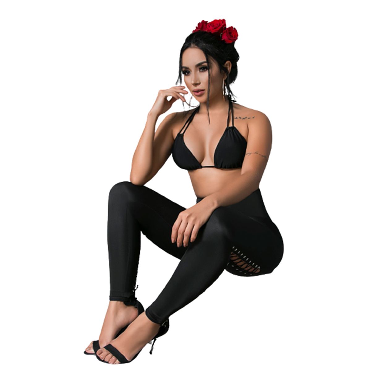 VIA7 - leggins pegado con trenza en Las piernas moda y glamor