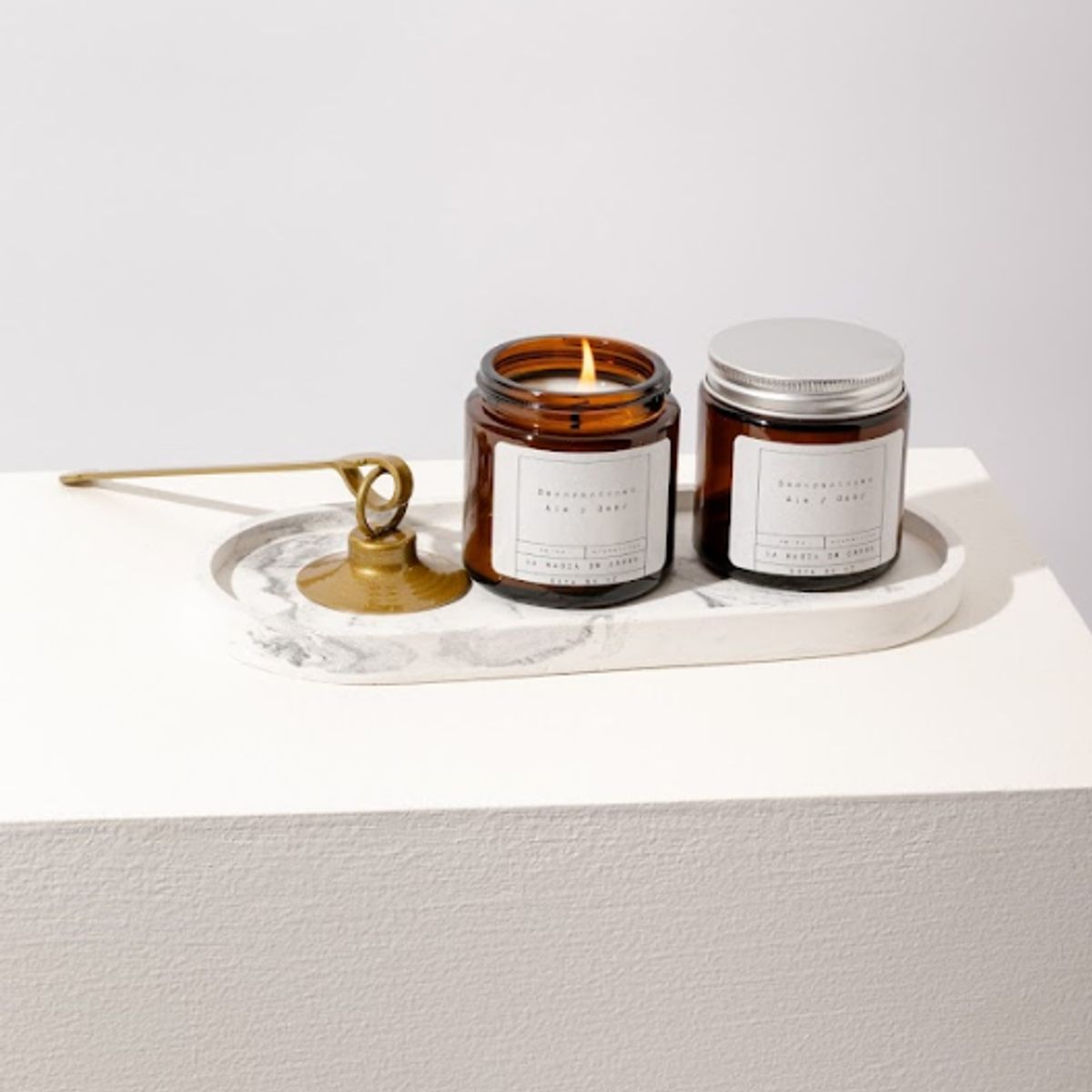 DECORACIONES ALE Y GABI - Adorno Apagavelas Dorado 16cms Largo