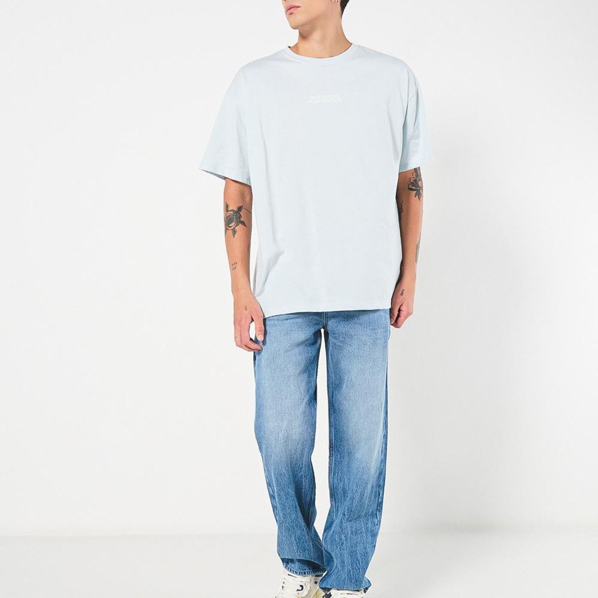 KOAJ - KOAJ Camiseta azul manga corta oversize con paisaje artísti Hombre