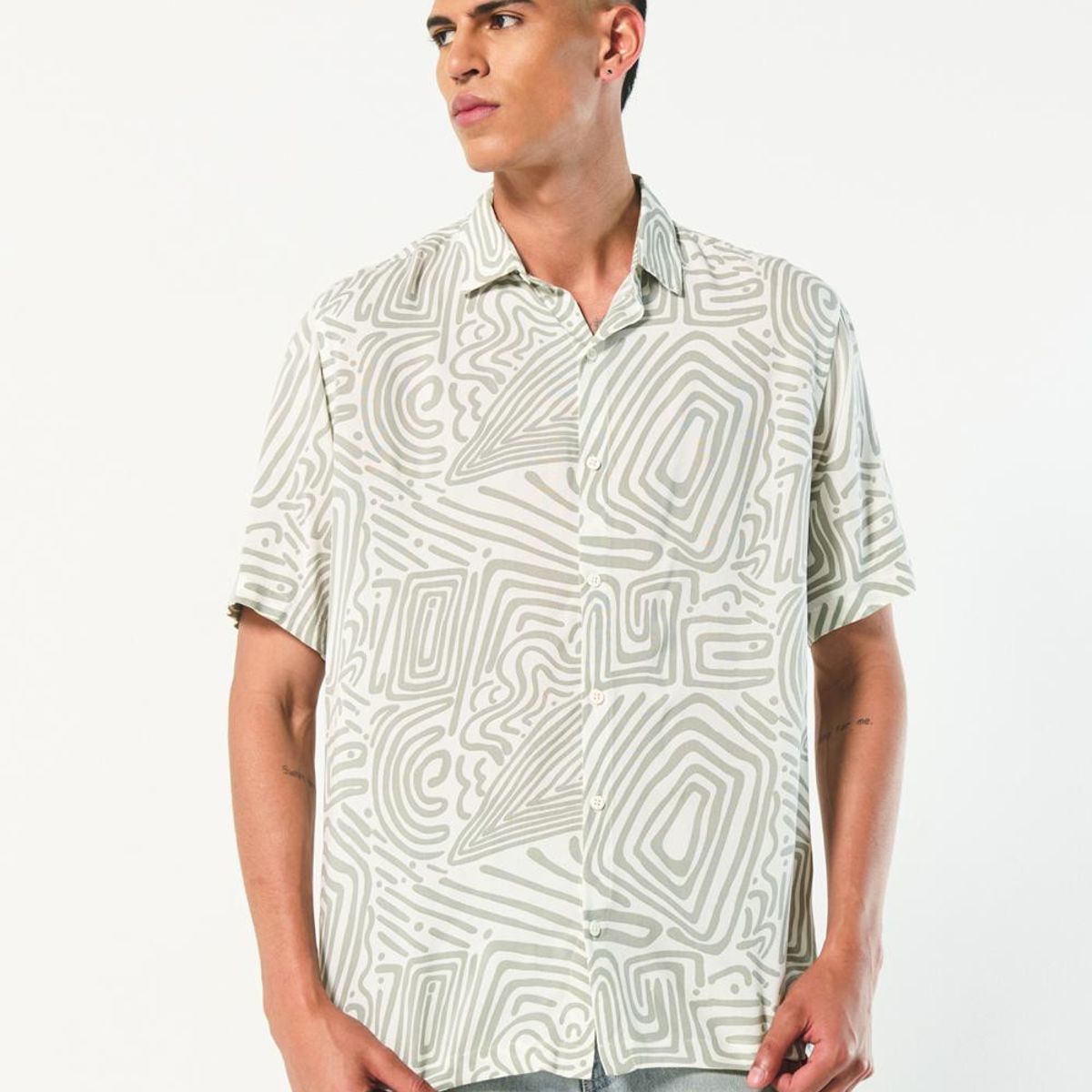 KOAJ - KOAJ Camisa estampada unicolor manga corta con cuello sport Hombre