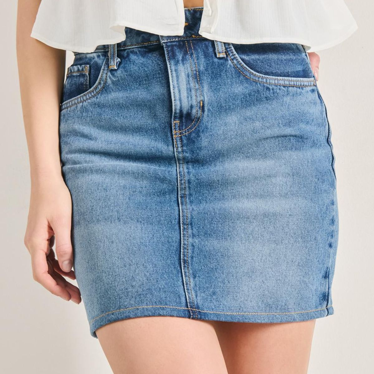 KOAJ - KOAJ Falda corta azul clara en jean con tiro alto y bolsill Mujer