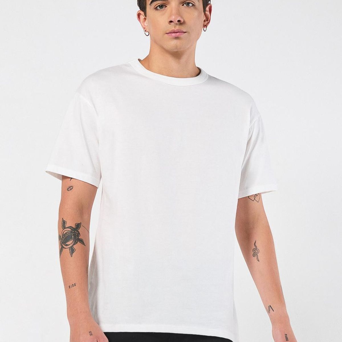 KOAJ - KOAJ Camiseta unicolor en algodón con hombro rodado y manga  Hombre