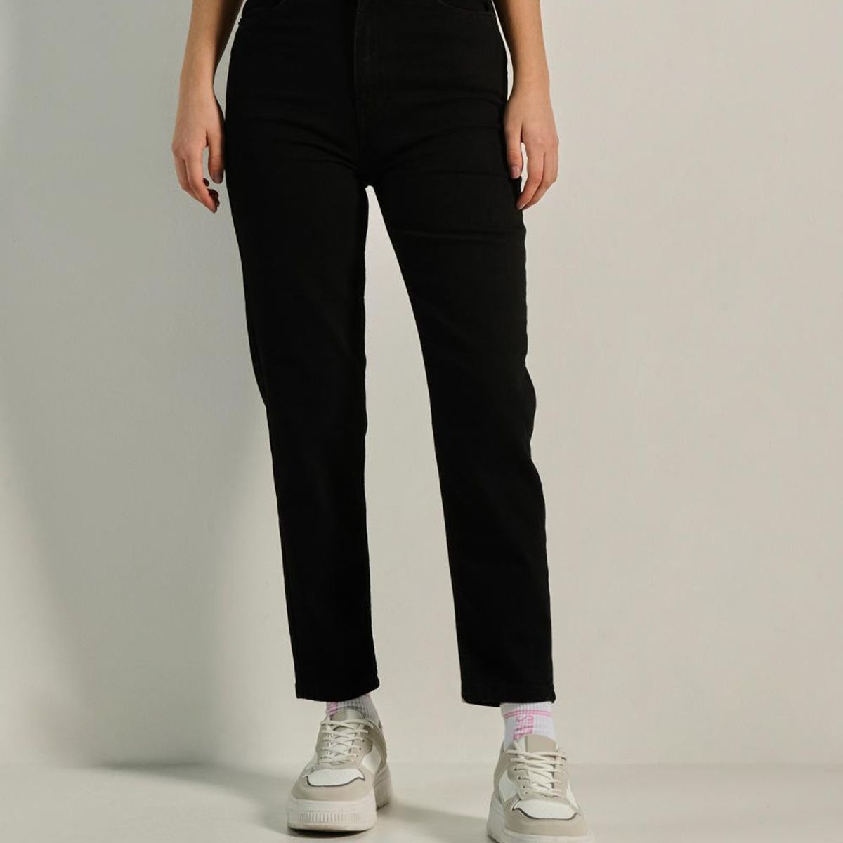 KOAJ - KOAJ Jean mom fit tiro super alto Mujer