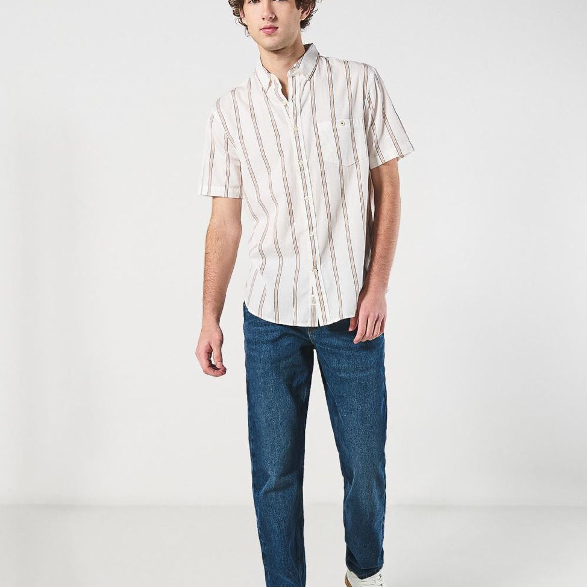 KOAJ - KOAJ Camisa manga corta unicolor con bolsillo y diseños de r Hombre