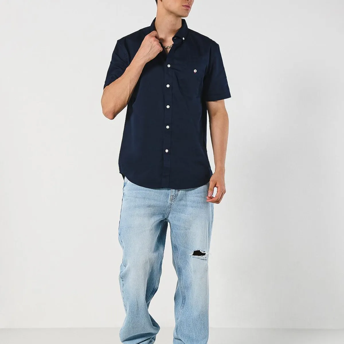 KOAJ - KOAJ Camisa unicolor en algodón con cuello button down Hombre