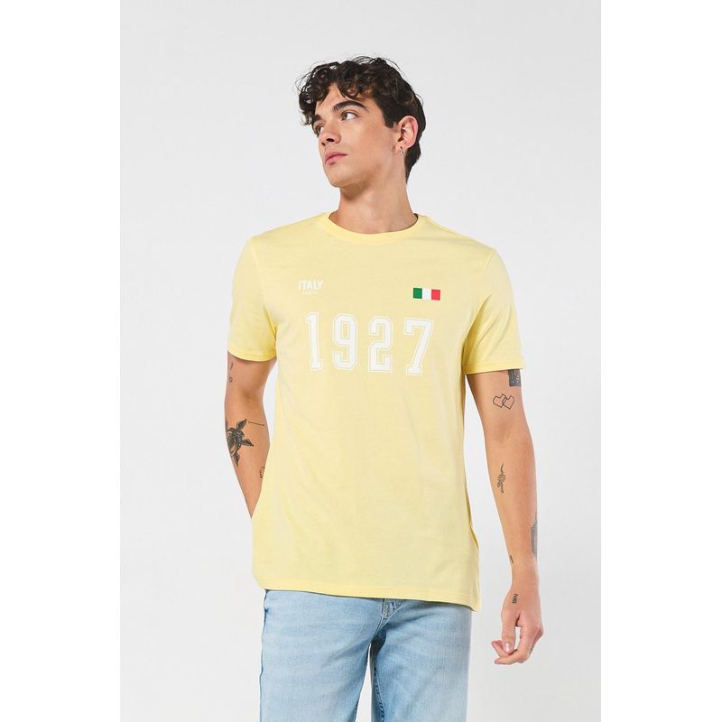 KOAJ - KOAJ Camiseta amarilla clara con texto college y manga corta HOMBRE