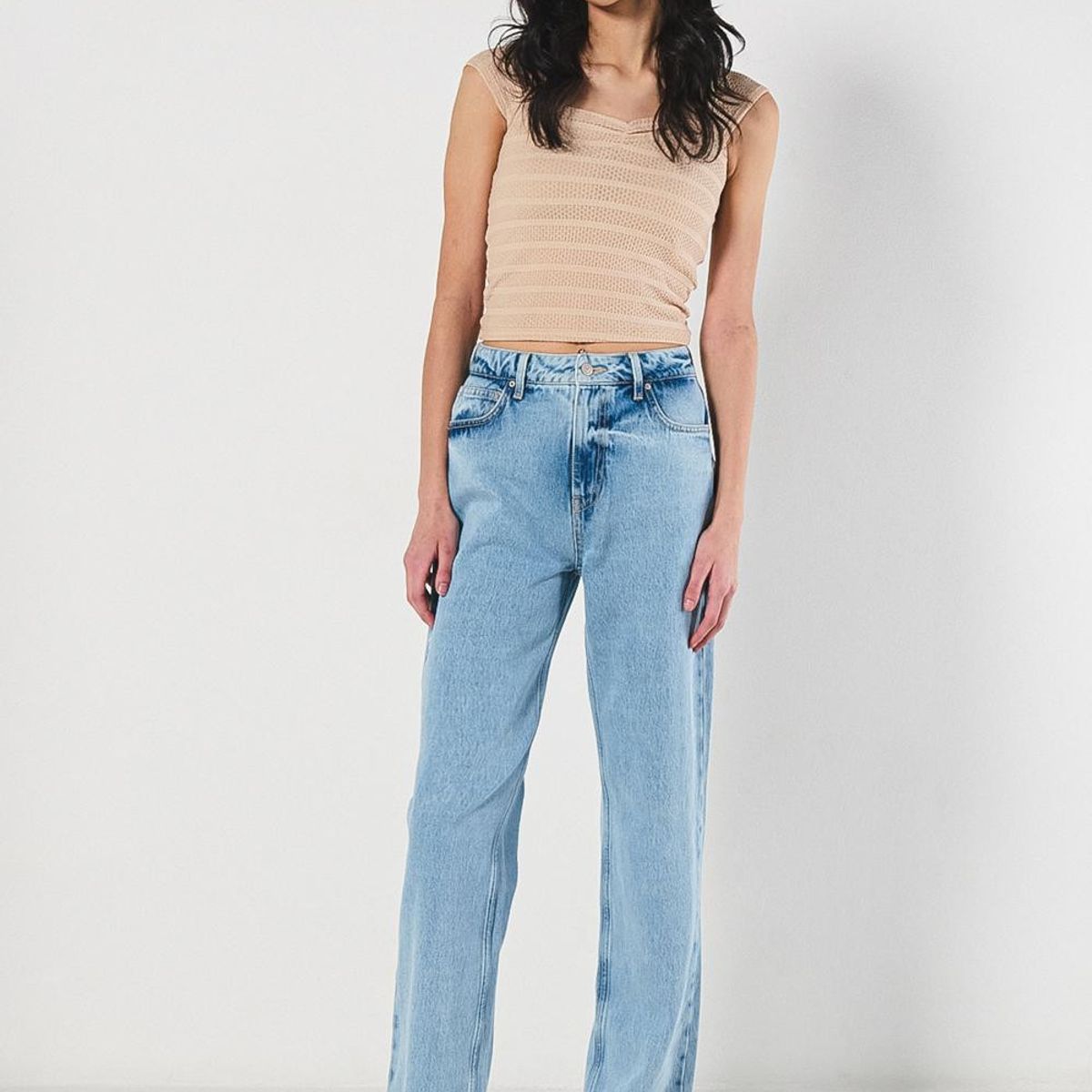 KOAJ - KOAJ Camiseta unicolor con texturas y escote corazón Mujer