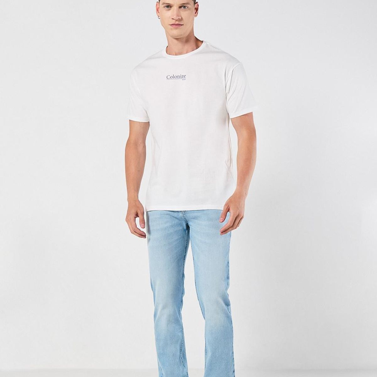 KOAJ - KOAJ Camiseta cuello redondo crema clara con estampados cósm