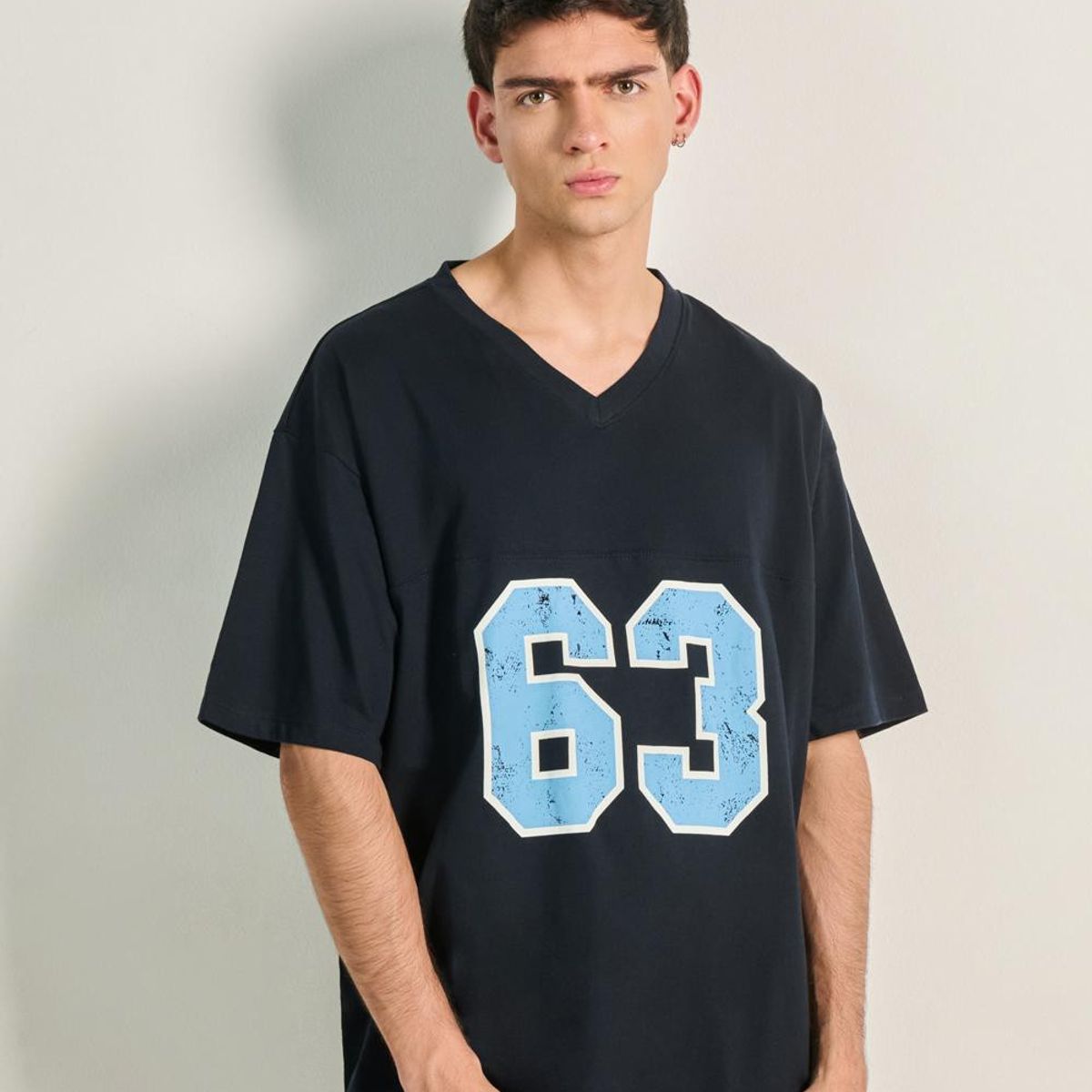 KOAJ - KOAJ Camiseta cuello V para hombre en tono azul intensa cuen Hombre