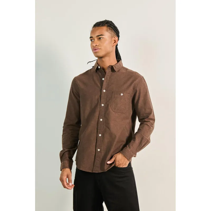 KOAJ - KOAJ Camisa manga larga unicolor con bolsillo cuadrado en fr Hombre