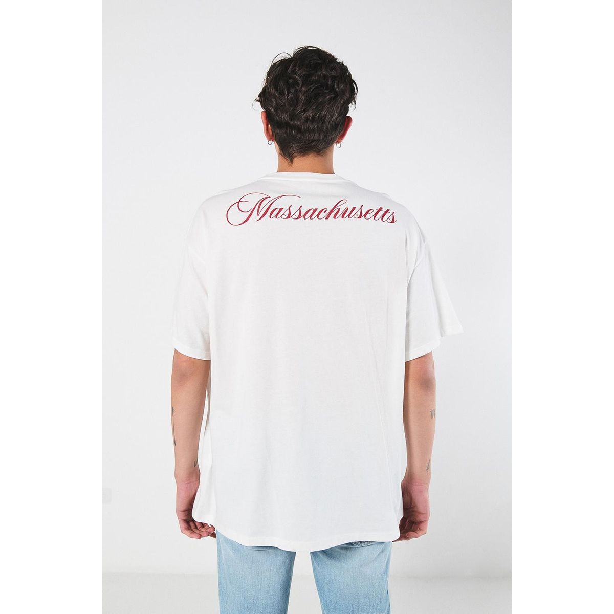 KOAJ - KOAJ Camiseta manga corta con estampación tipo college Hombre