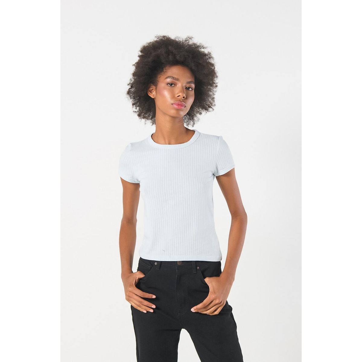 KOAJ - KOAJ Camiseta con texturas acanaladas unicolor y manga cort Mujer
