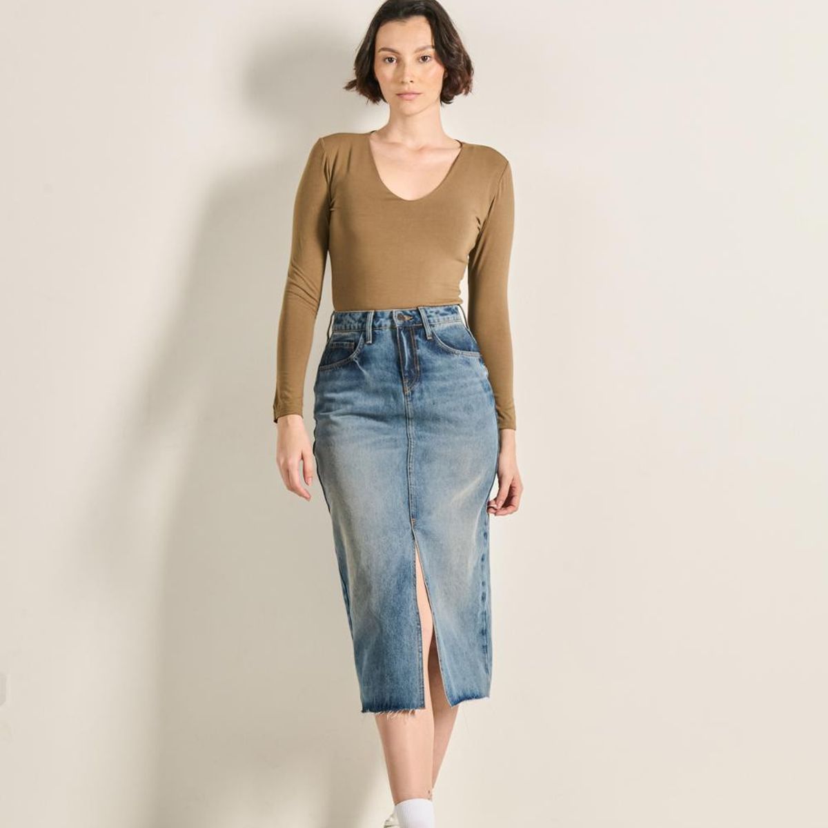 KOAJ - KOAJ Falda en jean larga azul clara con abertura y tiro alt Mujer