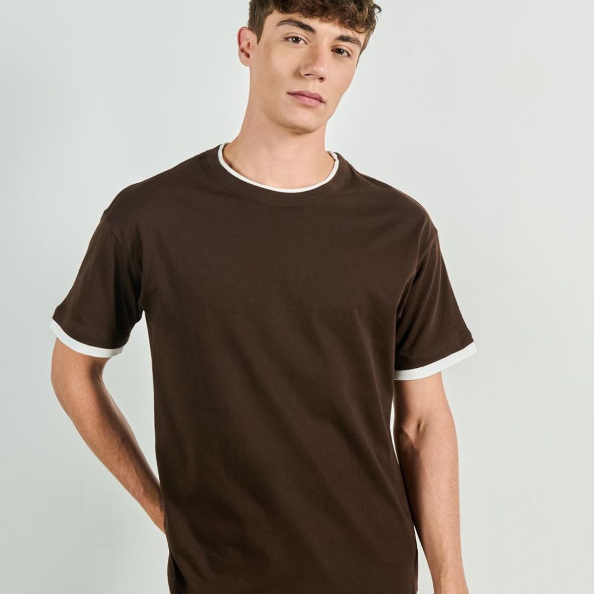 KOAJ - KOAJ Camiseta para hombre manga corta café, elaborada en tel Hombre