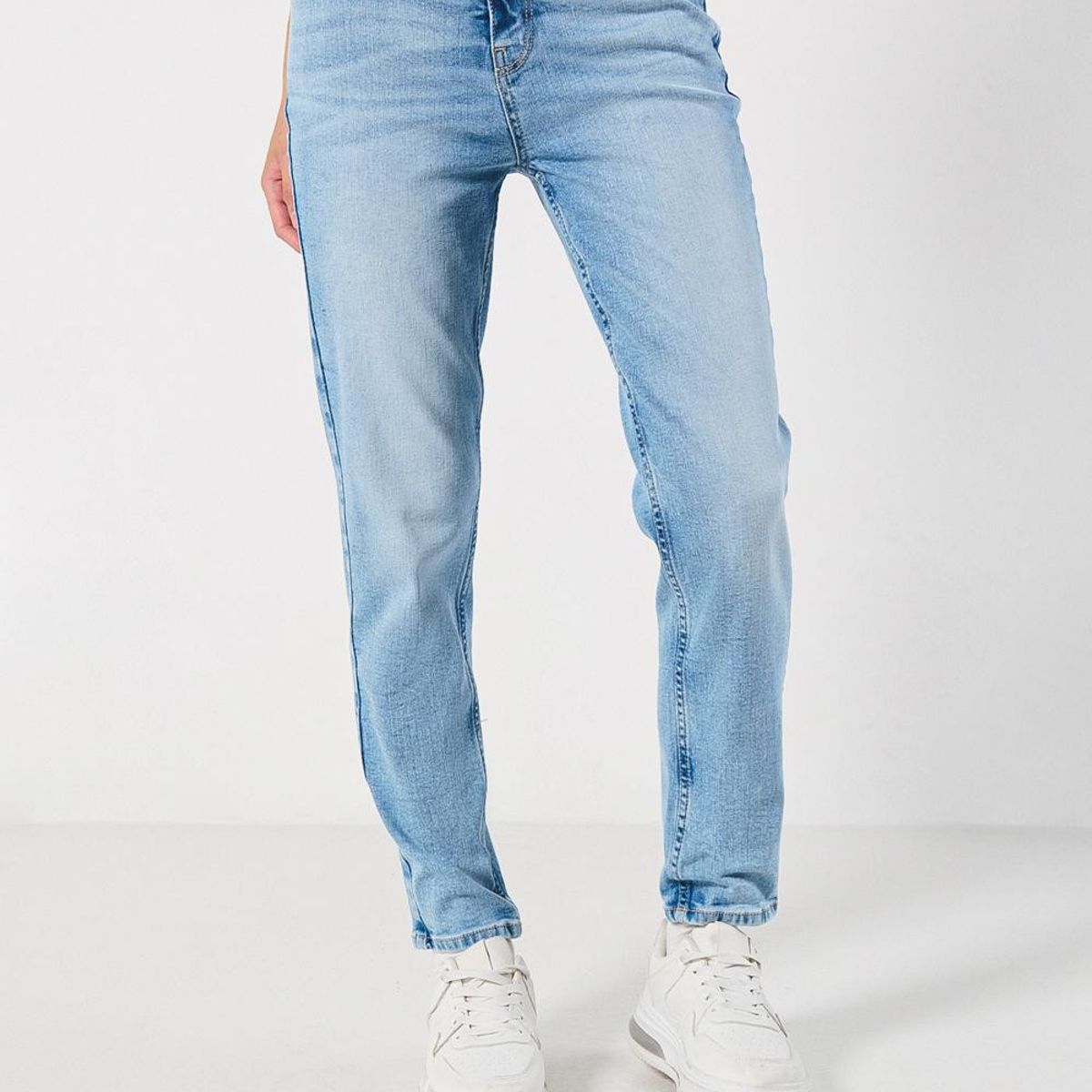 KOAJ - KOAJ Jean azul mom súper tiro alto con bota recta y desgaste Mujer
