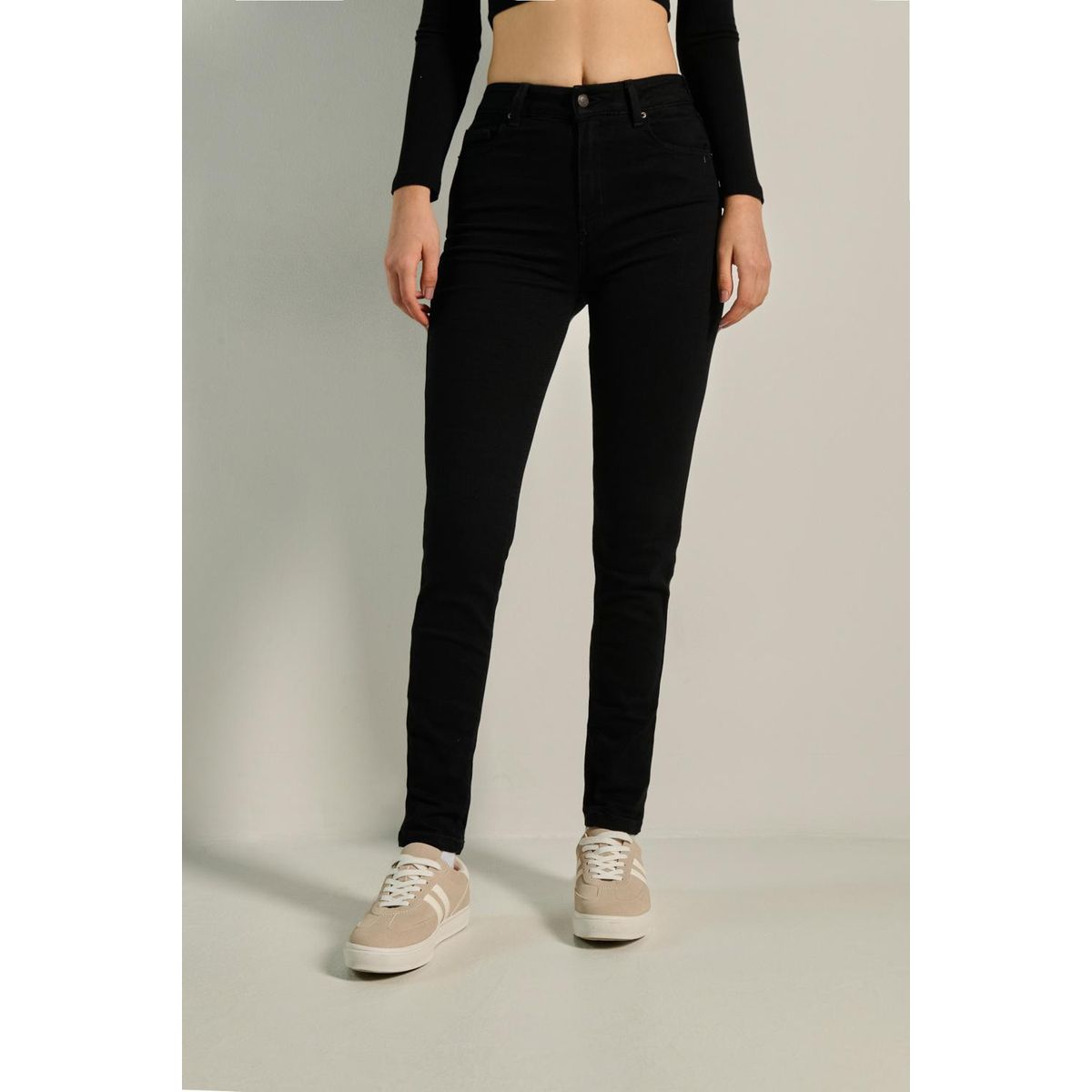 KOAJ - KOAJ Jean jegging ajustado negro con tiro súper alto y bolsi