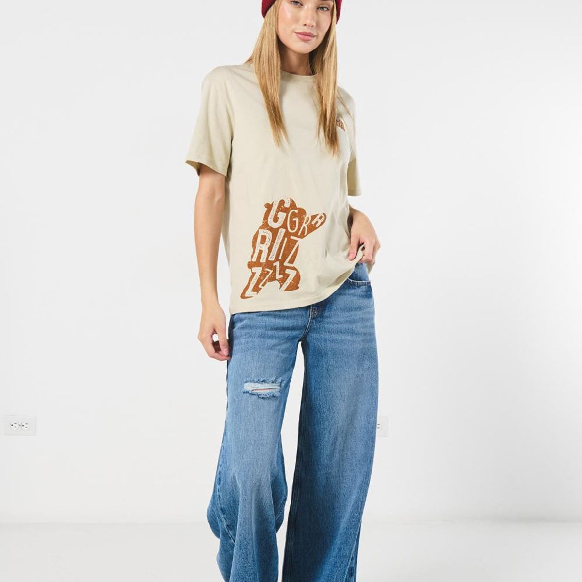 KOAJ - KOAJ Camiseta kaki de Escandalosos con cuello redondo Mujer