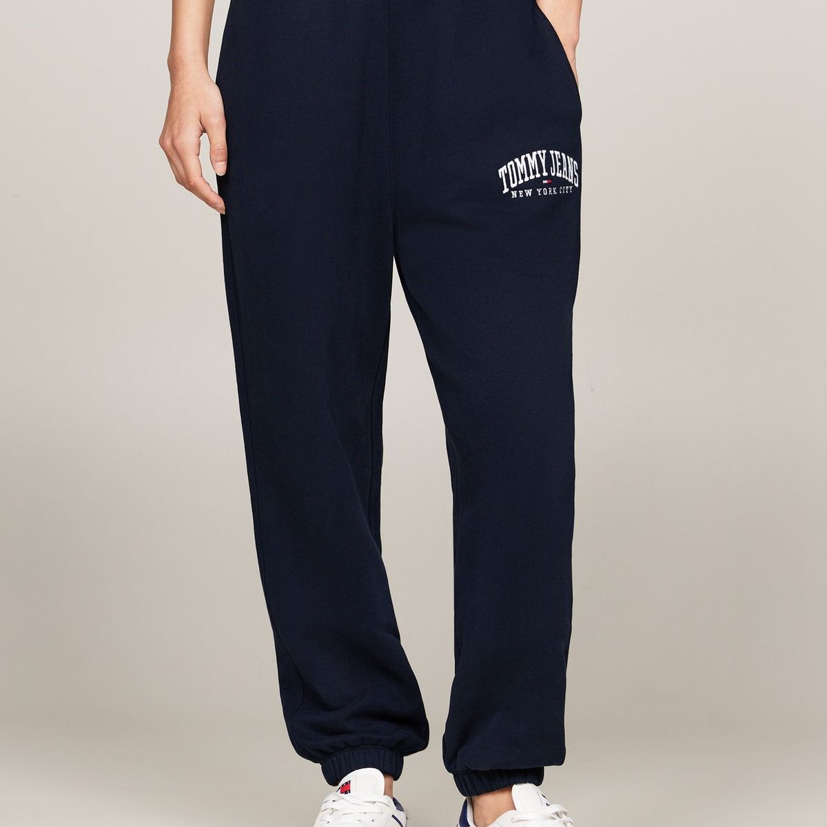 TOMMY HILFIGER - Joggers azul amplios con logo universitario Tommy Jeans