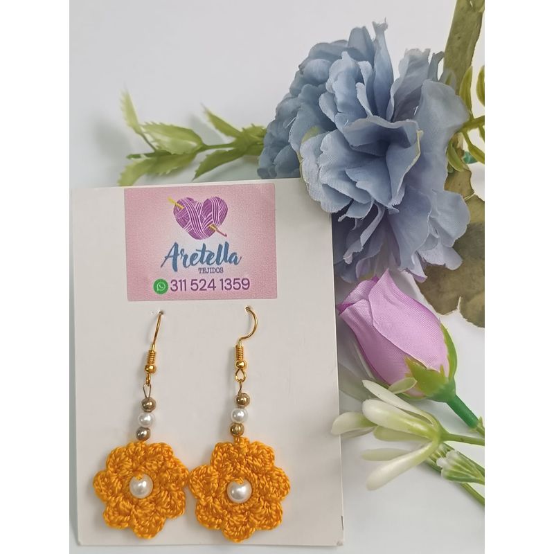 GENERICO - Aretes Tejidos en Crochet amarilla flor perla