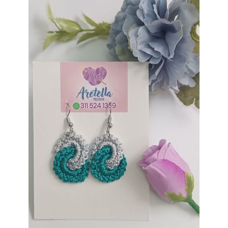 GENERICO - Aretes Tejidos en Crochet anillos blaco azul