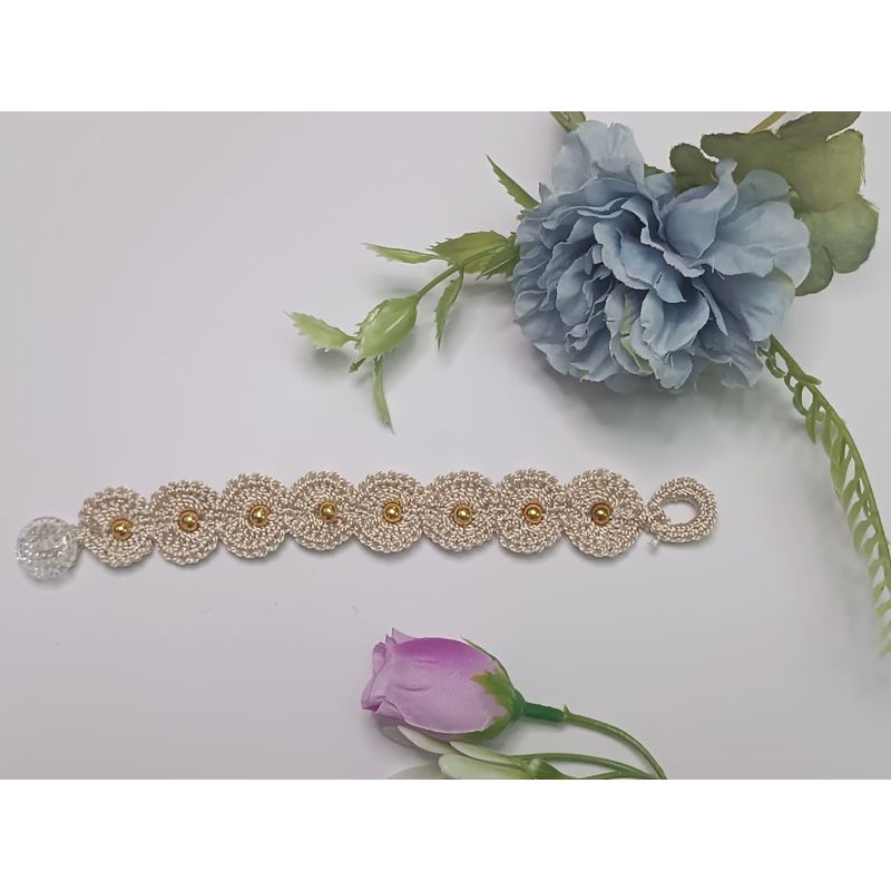 GENERICO - Pulsera tejida en crochet Beige Piedras Doradas