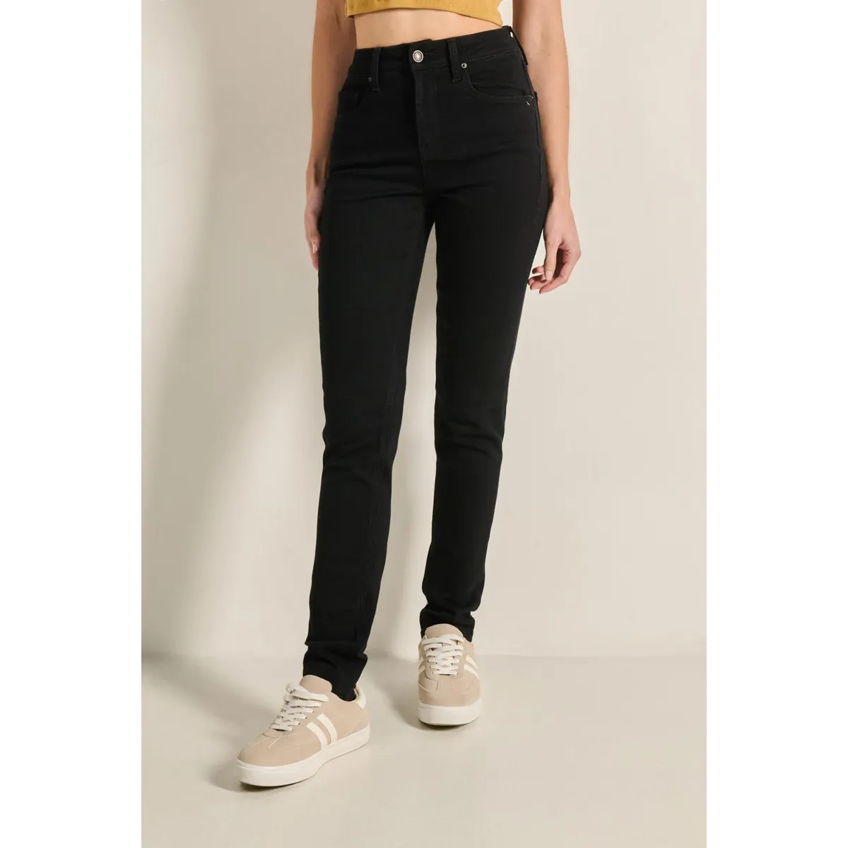 KOAJ - KOAJ Jean jegging negro con tiro alto y ajuste  Mujer