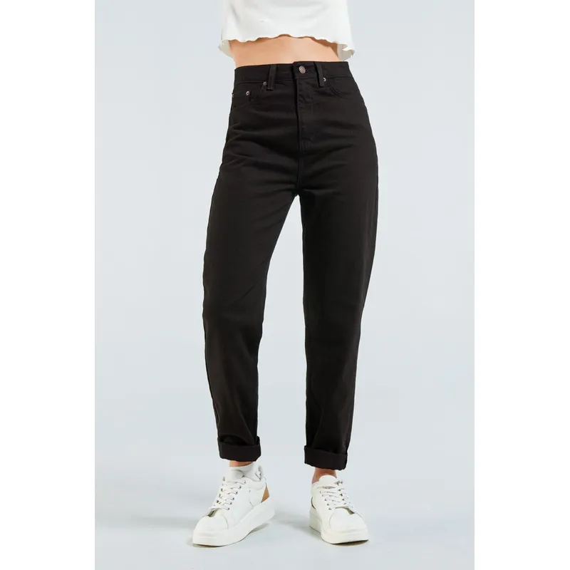 KOAJ - KOAJ Jean negro tipo mom con tiro súper alto, bolsillos y bo Mujer