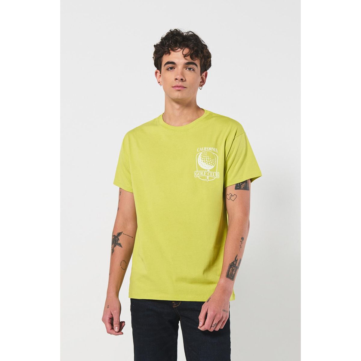 KOAJ - KOAJ Camiseta verde clara manga corta con arte college depor Hombre