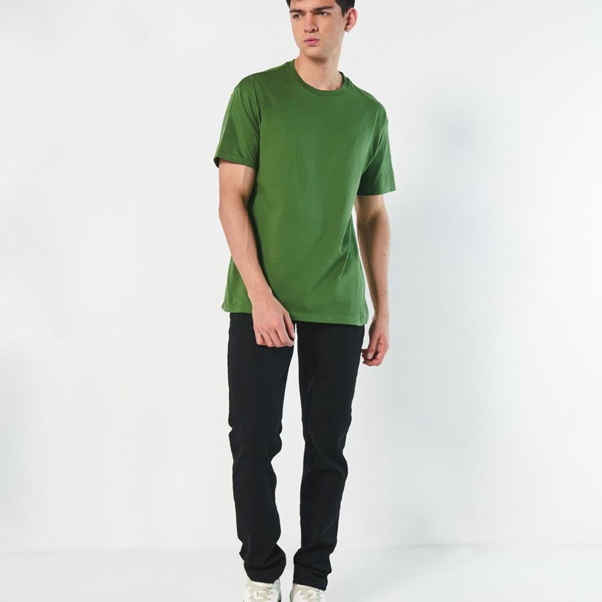 KOAJ - KOAJ Camiseta verde con diseño de naturaleza y cuello redon Hombre
