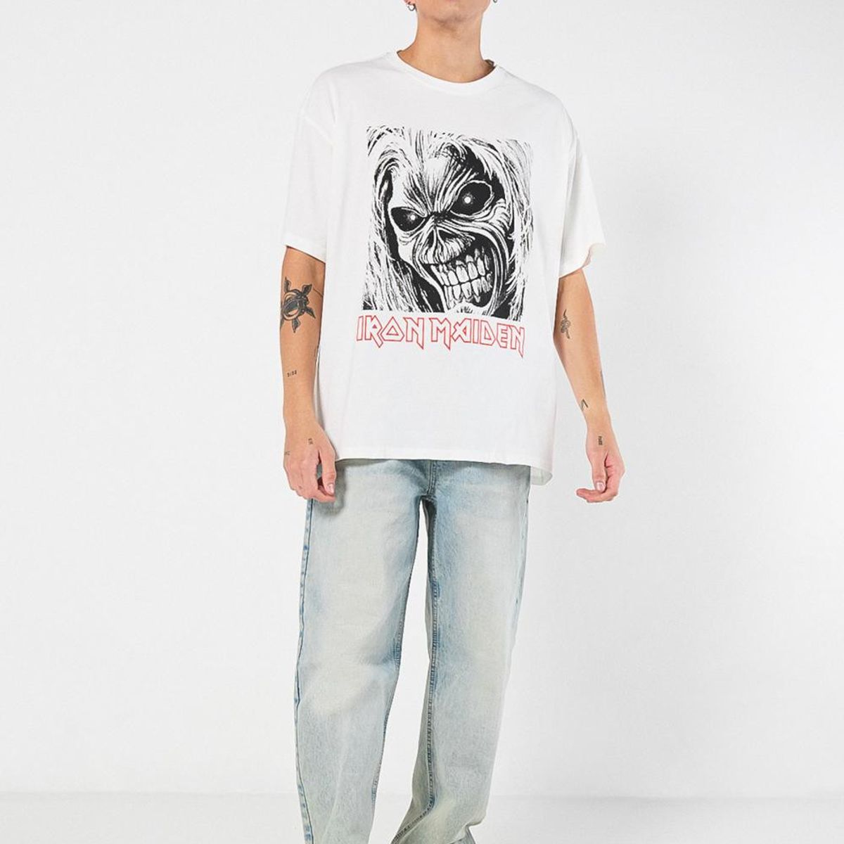 KOAJ - KOAJ Camiseta de Iron Maiden manga corta crema oversize Hombre