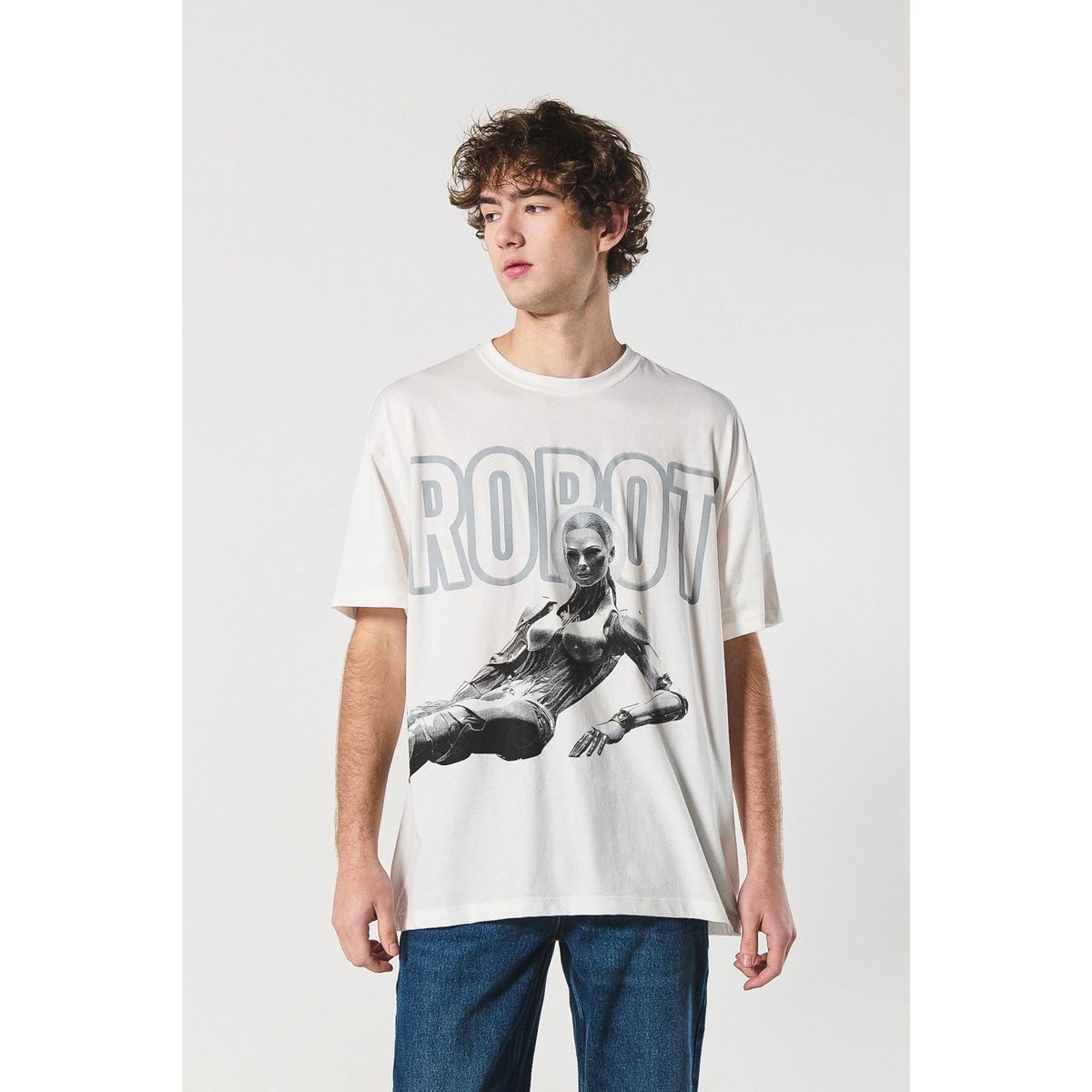 KOAJ - KOAJ Camiseta oversize crema manga corta con estampado futu Hombre