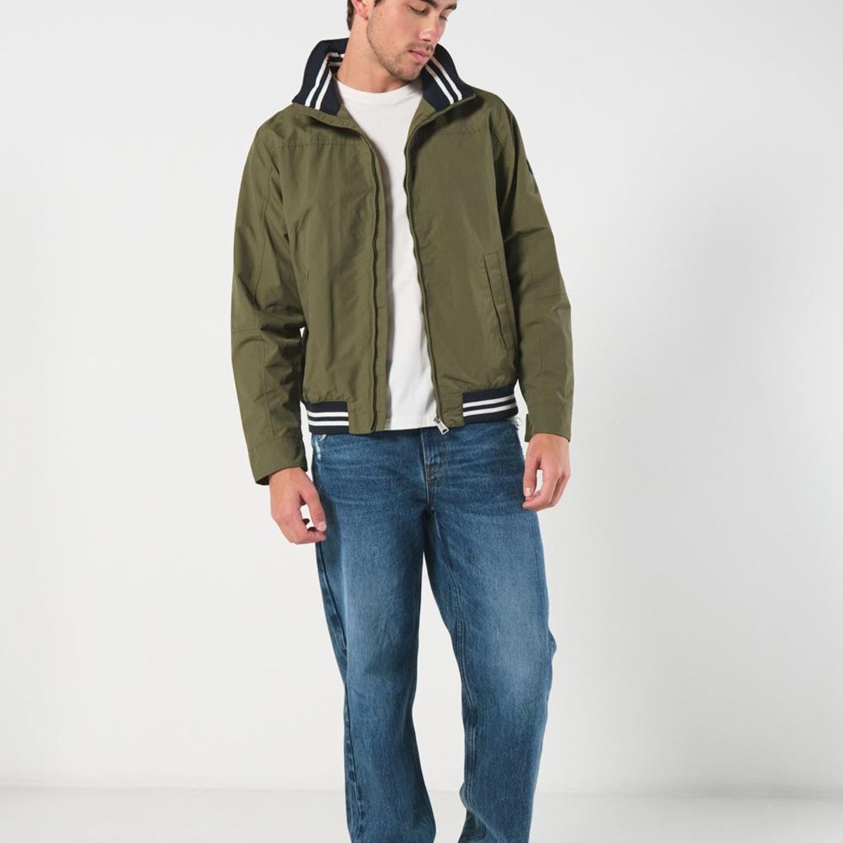 KOAJ - KOAJ Chaqueta liviana para hombre cuello alto y con capota o Hombre