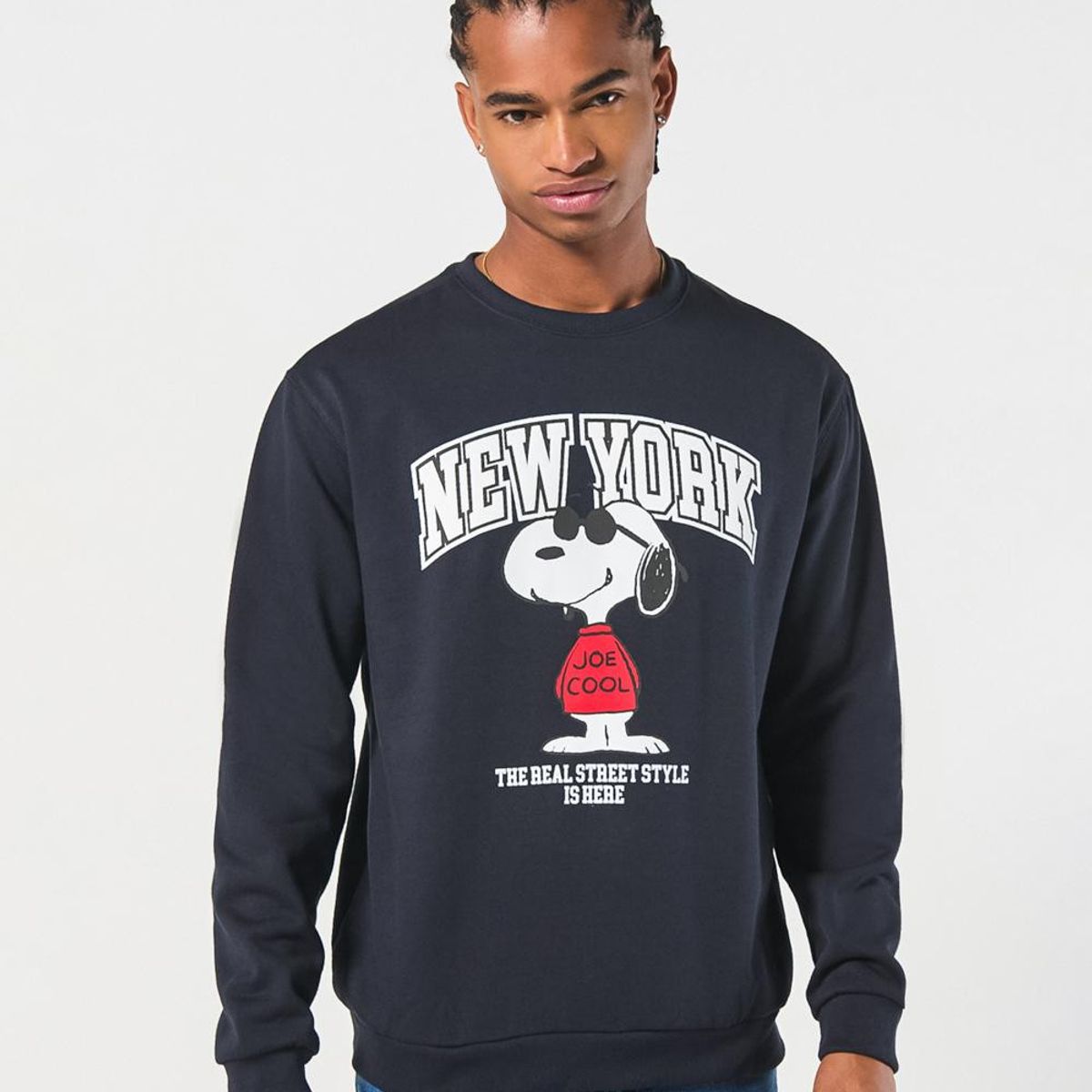 KOAJ - KOAJ Buzo de Snoopy college azul intenso cuello redondo Hombre
