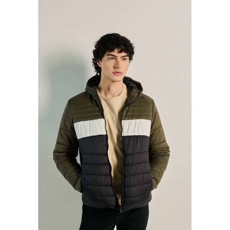 KOAJ - KOAJ Chaqueta acolchada verde oscura con cortes y capota HOMBRE