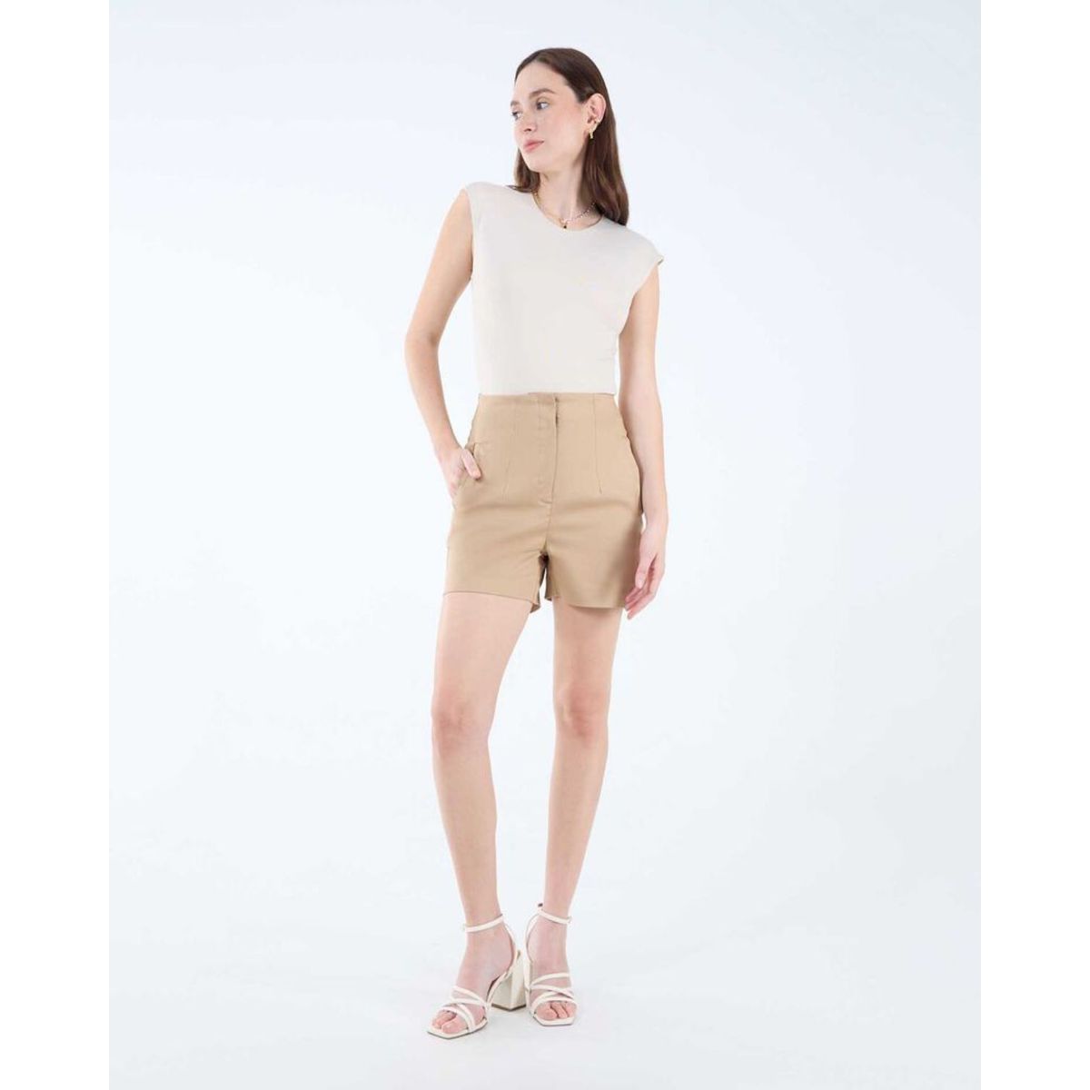 SEVEN SEVEN - Short Para Mujer  Color Beige Marca Seven Seven #28191037