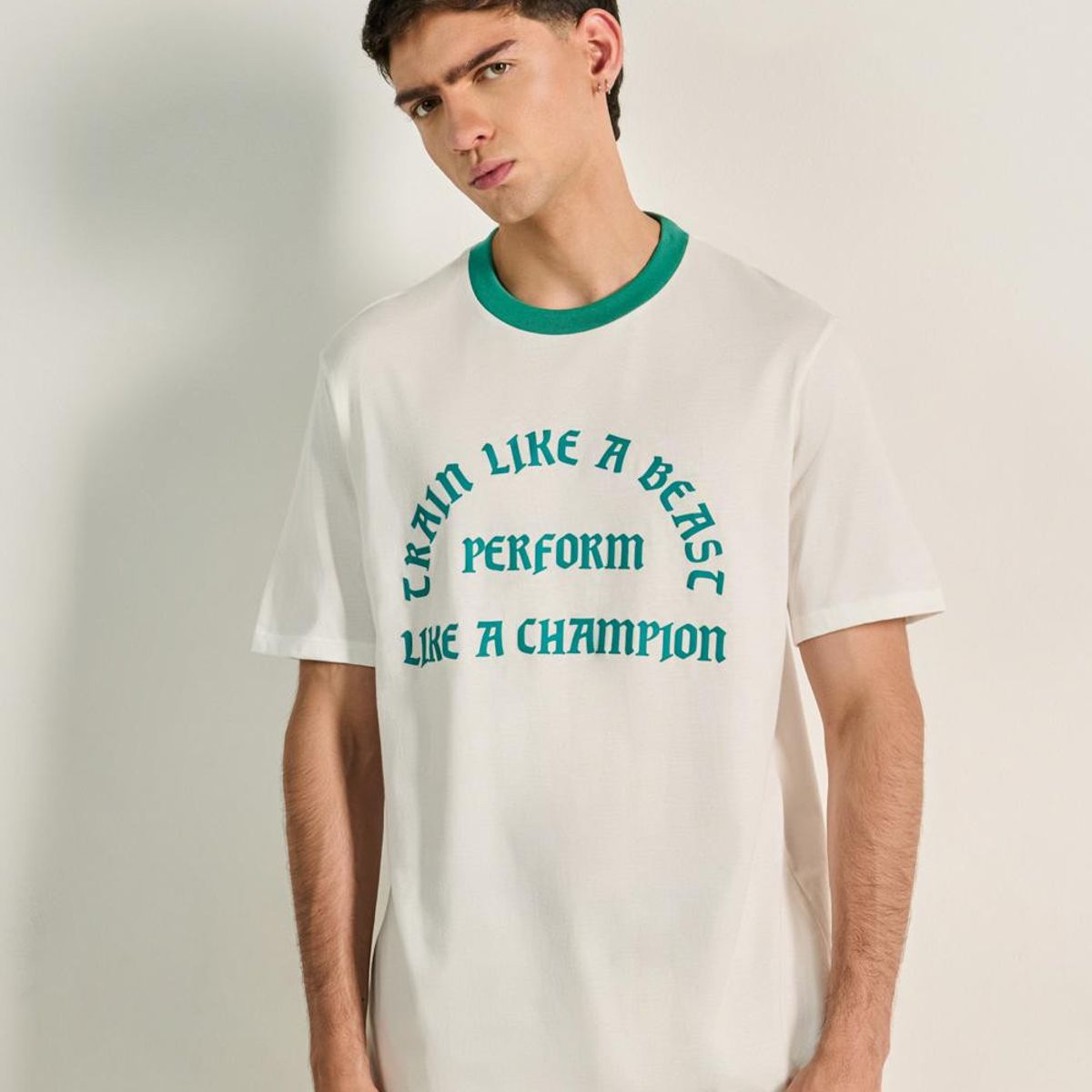 KOAJ - KOAJ Camiseta crema estampada manga corta con contrastes Hombre