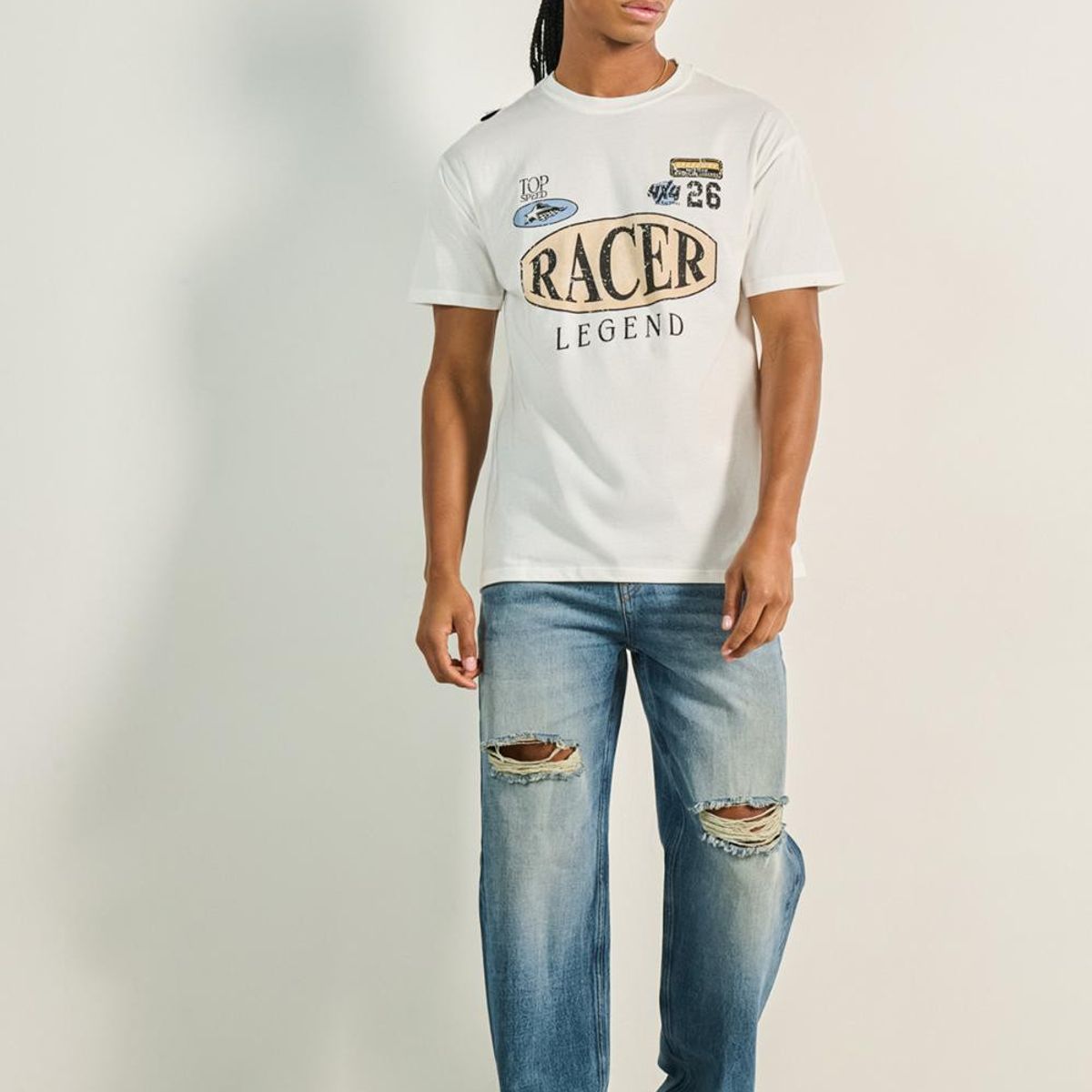 KOAJ - KOAJ Camiseta crema clara con estampado racer y cuello redo Hombre