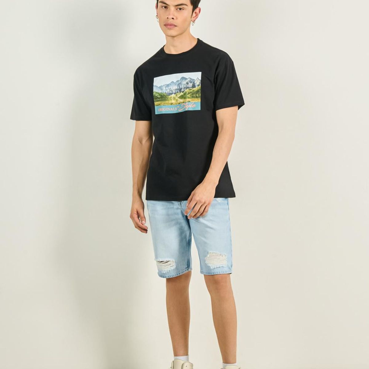 KOAJ - KOAJ Camiseta cuello redondo unicolor con diseño de paisaje Hombre