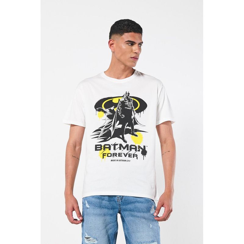 KOAJ - KOAJ Camiseta cuello redondo crema con diseño de Batman Hombre