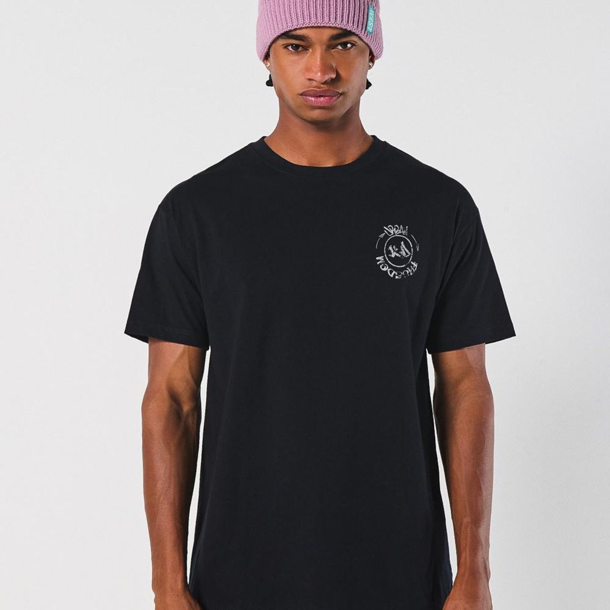 KOAJ - KOAJ Camiseta con diseño artístico urbano unicolor y manga c Hombre