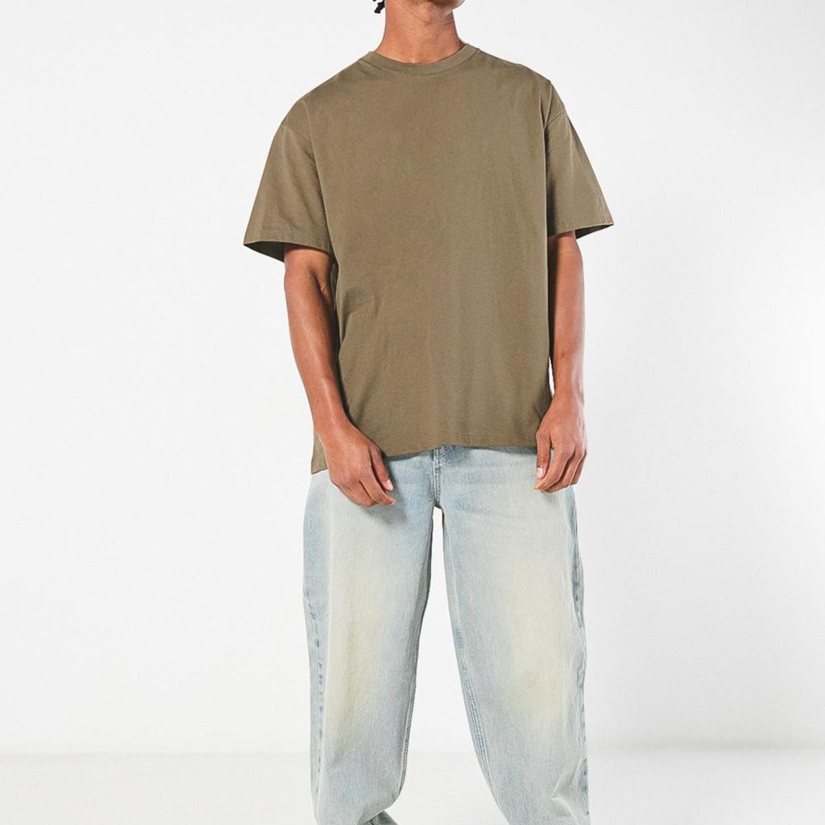 KOAJ - KOAJ Camiseta verde manga corta oversize con diseño místico Hombre