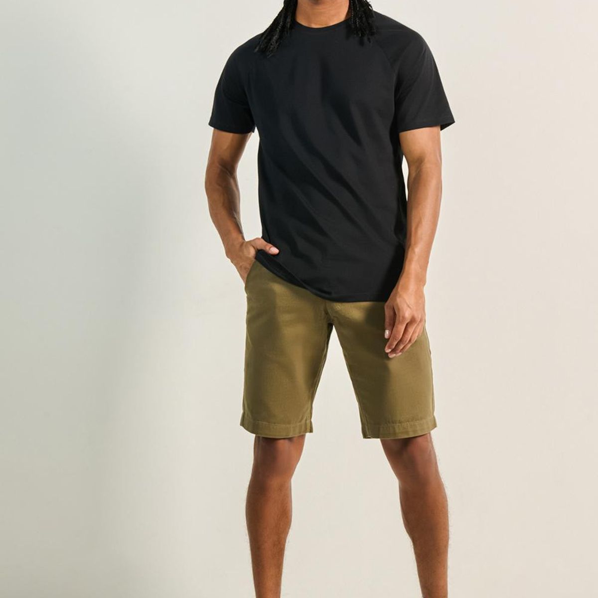 KOAJ - KOAJ Bermuda unicolor en dril para hombre, confeccionada en  Hombre