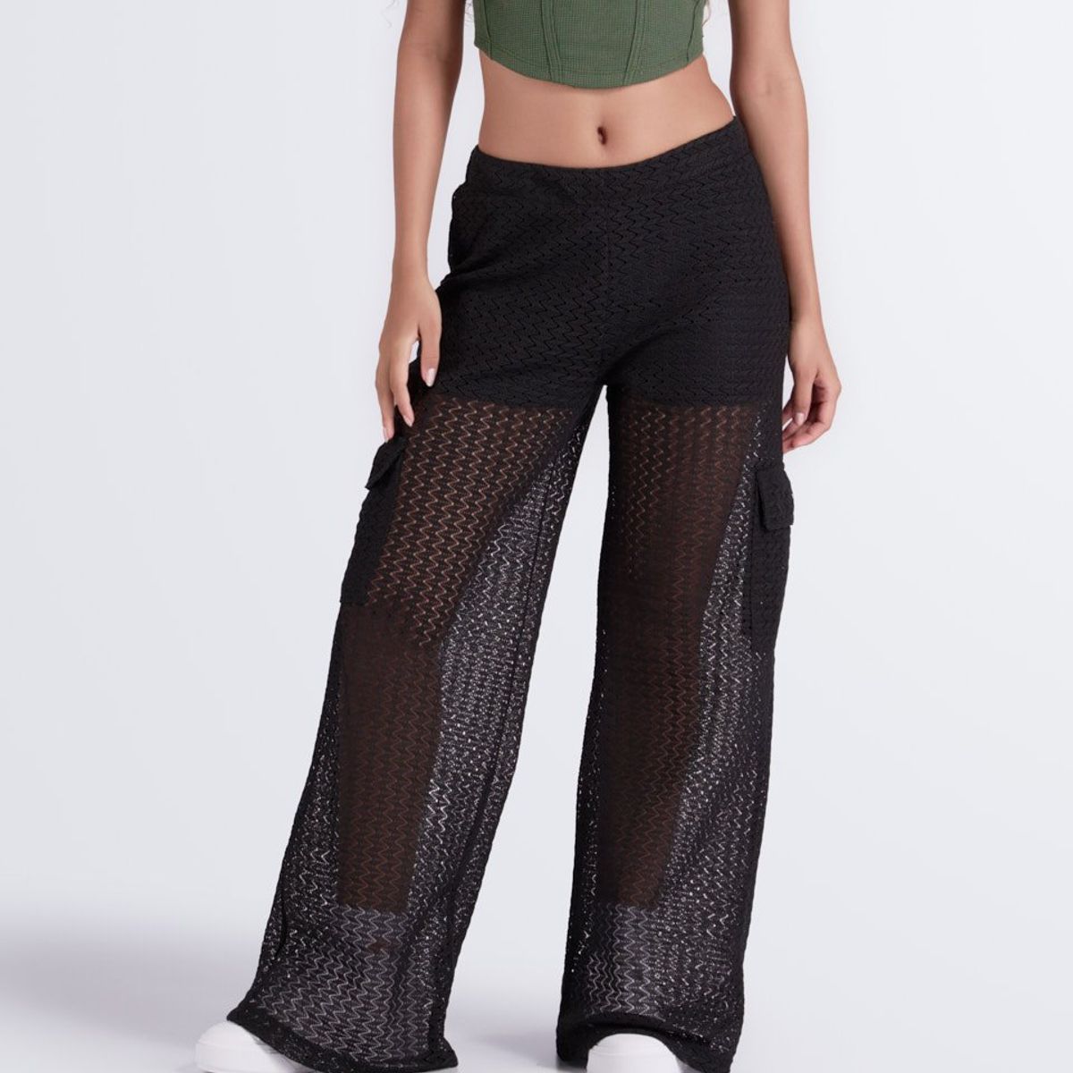 TYPER - Pantalón Relaxed En Malla Tipo Cargo Typer