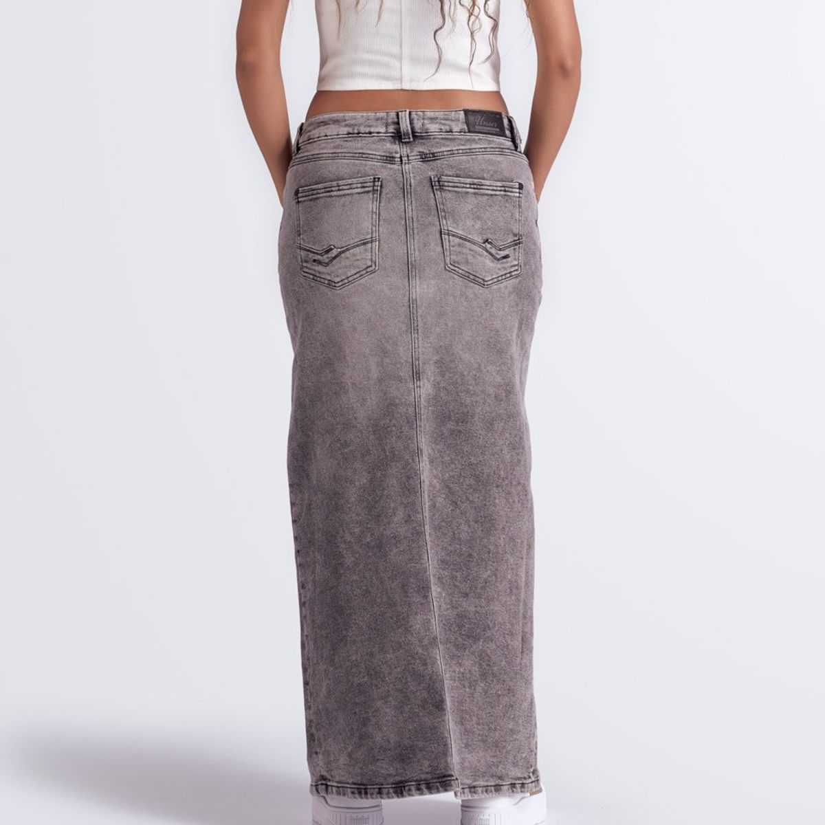 UNSER - Falda Larga Linea A Con Proceso Y Bolsillos Unser