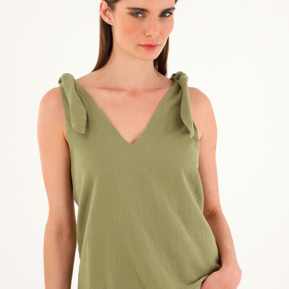 TENNIS - Camisa verde de escote en V y tiras para mujer