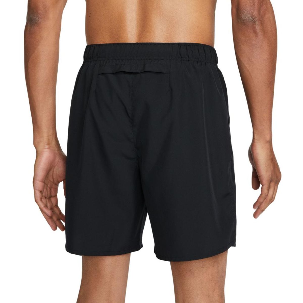 NIKE - Pantaloneta Nike Challenger 7Ul Short-Negro