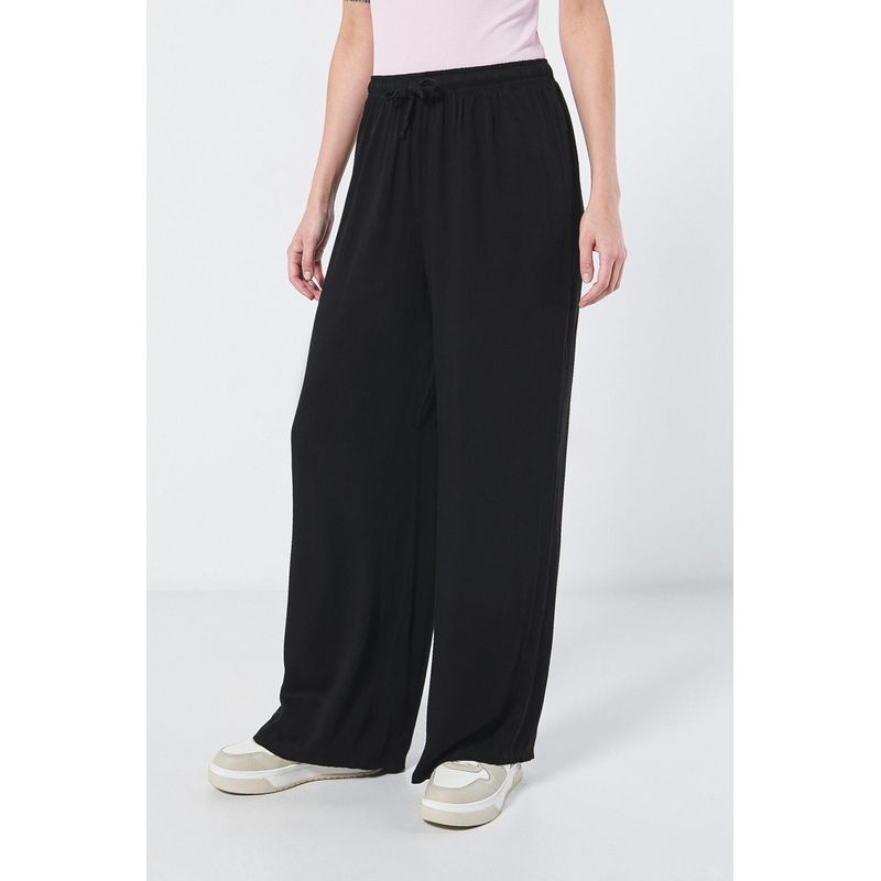 KOAJ - KOAJ Pantalón palazzo negro tiro alto con diseño de bota recta MUJER