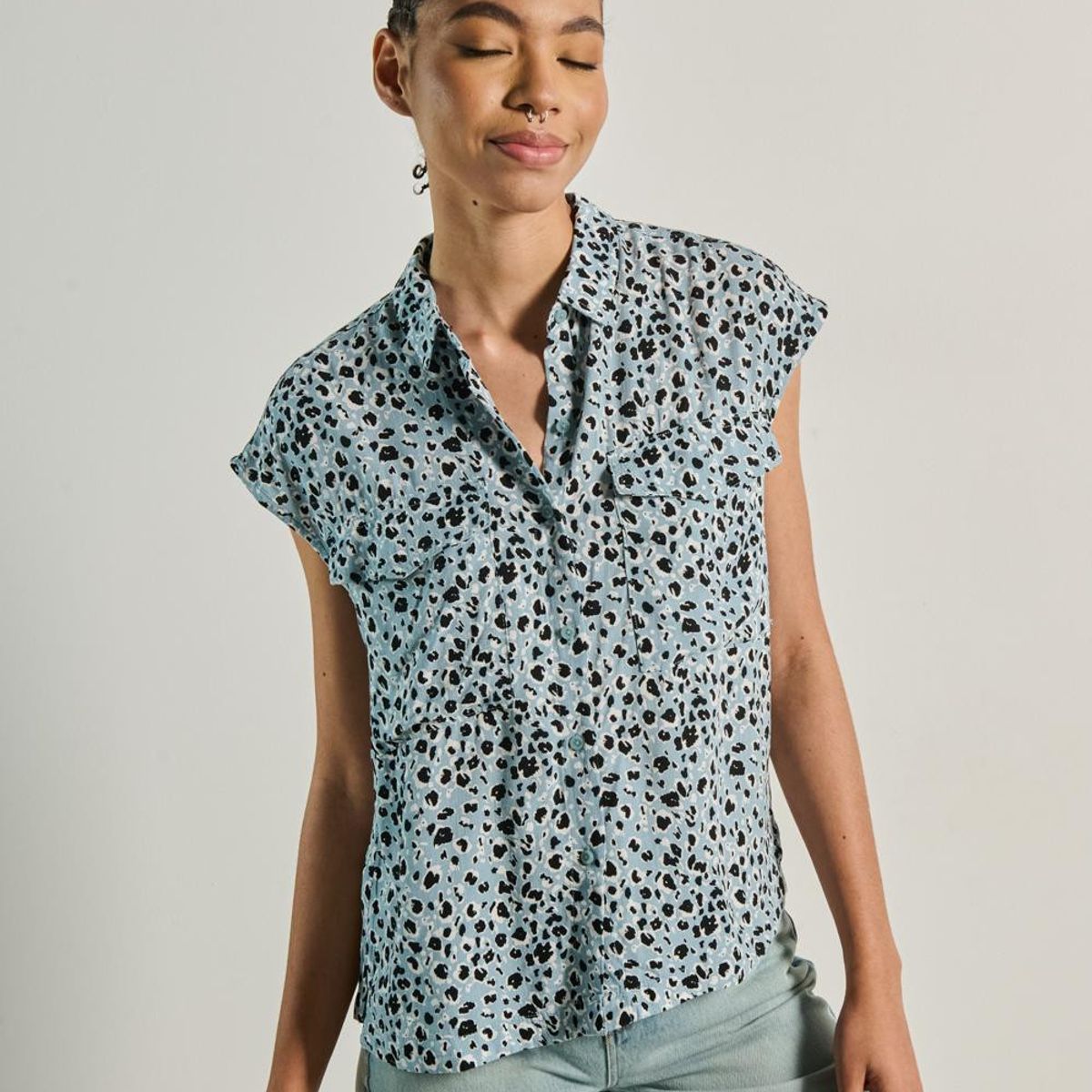 KOAJ - KOAJ Blusa manga sisa unicolor para mujer, elaborada en tela Mujer