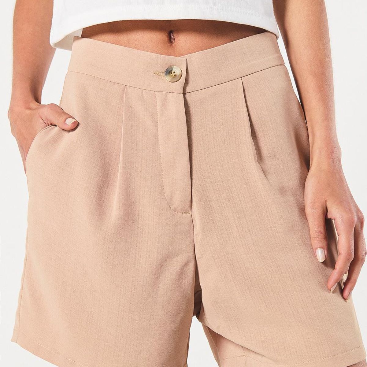 KOAJ - KOAJ Short en tela kaki con prenses y tiro alto Mujer